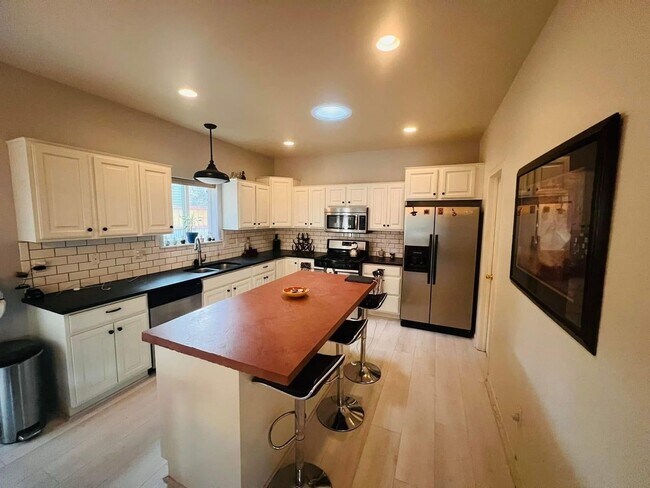48 Cedar Rdg Wy in Durango, CO - Building Photo - Building Photo