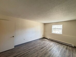 185 Loudon Rd in Concord, NH - Building Photo - Building Photo
