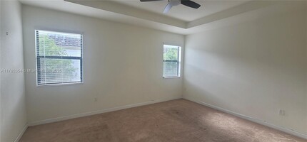 9339 W 34th Ct in Hialeah, FL - Building Photo - Building Photo