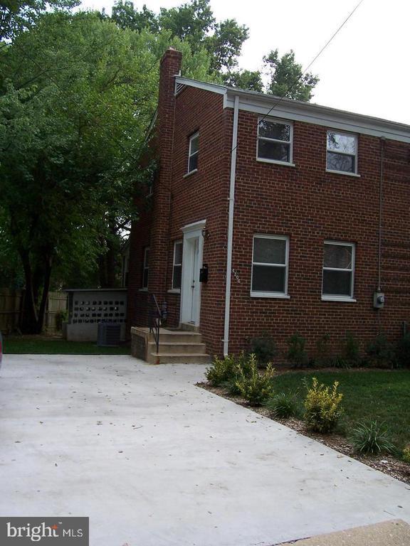 property at 4306 Vermont Ave