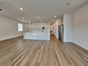8410 Flagpole Loop Ave in Las Vegas, NV - Building Photo - Building Photo