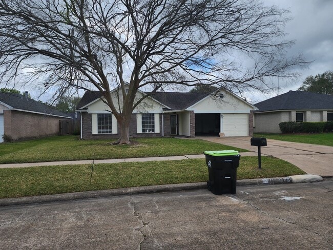 property at 715 Beechbend Dr