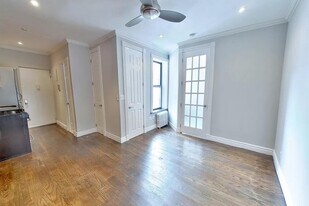 75 Kenmare St in New York, NY - Building Photo