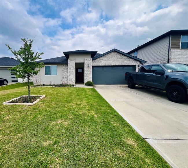 property at 29411 Bryans Mnr