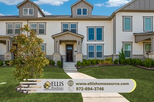 8895 Stablehand Mews in Frisco, TX - Building Photo