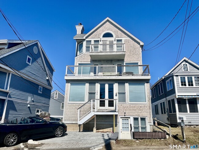 property at 106 Limewood Ave