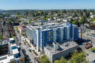 John Fox Place in Seattle, WA - Building Photo - Building Photo