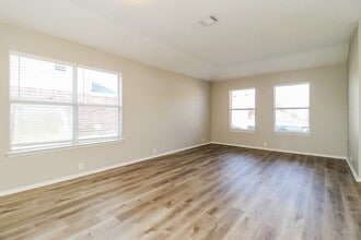 1406 Kilkenny Dr in Arlington, TX - Building Photo - Building Photo