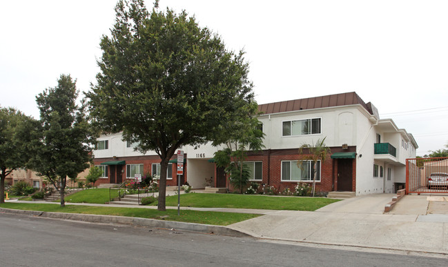 Thompson Apartments in Glendale, CA - Building Photo - Building Photo