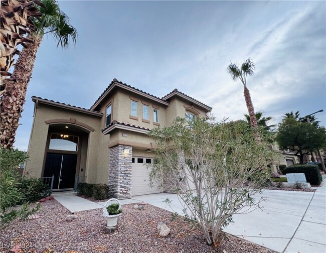 10713 Sapphire Vista Ave in Las Vegas, NV - Building Photo - Building Photo