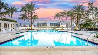 3105 NE 184th St in Aventura, FL - Building Photo