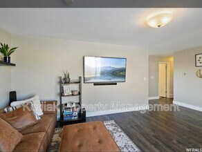516 E 100 S in Kaysville, UT - Building Photo - Building Photo