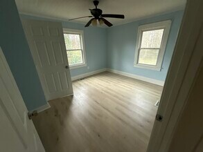 4104 Old Austell Rd in Powder Springs, GA - Foto de edificio - Building Photo