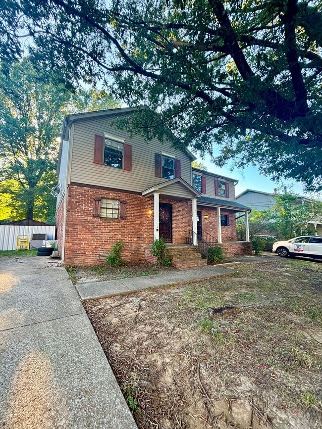 property at 34 Davidfield Cove