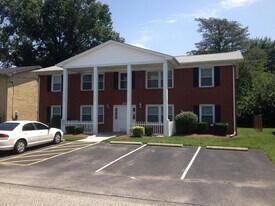 5113 Valiant Drive, Unit 4 in Louisville, KY - Building Photo