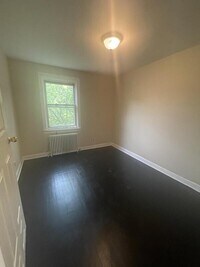 4037 Edgewood Rd photo'