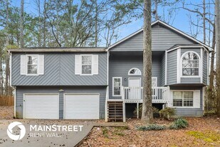 187 King James Dr in Dallas, GA - Building Photo