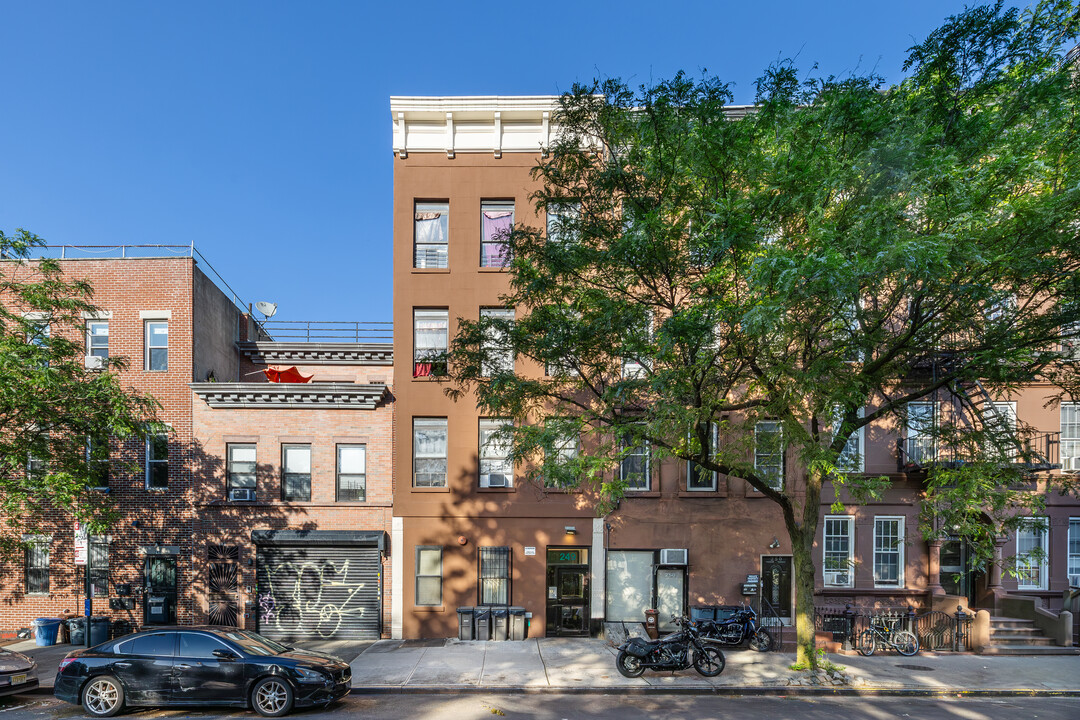 249 Tompkins Avenue in Brooklyn, NY - Building Photo