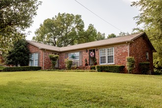 Jamestown Townhomes in Nashville, TN - Building Photo - Building Photo