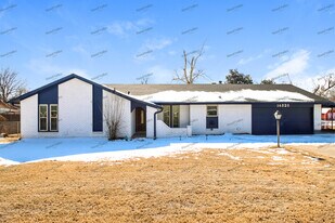 14520 Alfalfa Ln in Sand Springs, OK - Building Photo