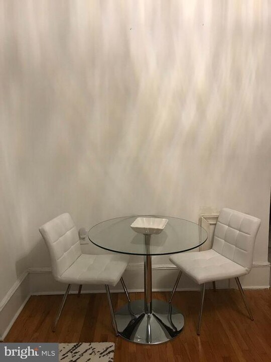 240 S 13th St-Unit -UNIT D in Philadelphia, PA - Building Photo
