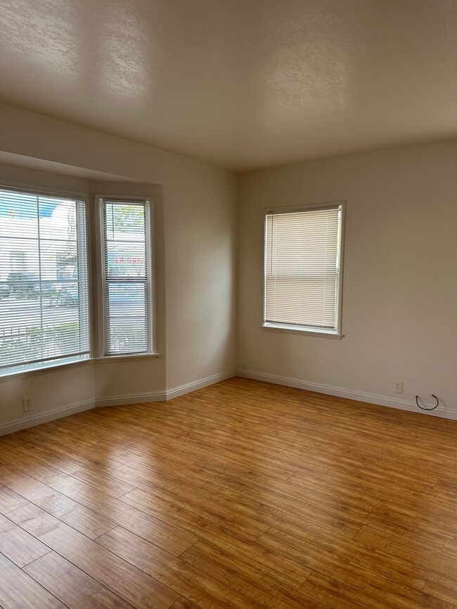1522 N Sycamore St, Unit A in Santa Ana, CA - Foto de edificio - Building Photo