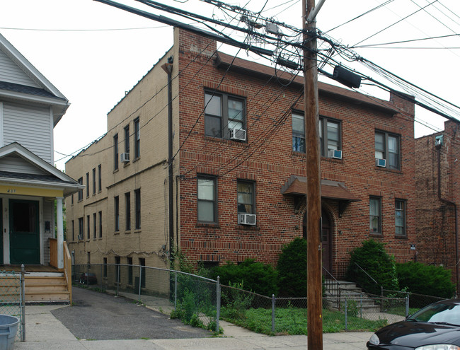 435 Main St in White Plains, NY - Foto de edificio - Building Photo