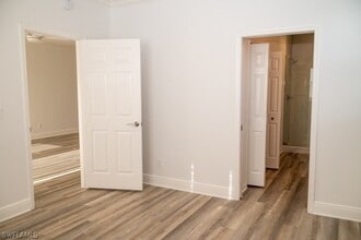 3235 Cypress Glen Way in Naples, FL - Building Photo - Building Photo