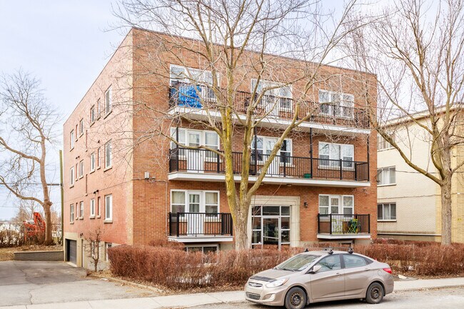 4020 Kindersley Av in Montréal, QC - Building Photo - Building Photo