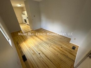 24 Call Rd in Milford, ME - Building Photo - Building Photo