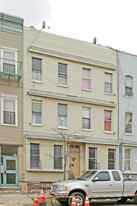 46 Starr Street Apartments in Brooklyn, NY - Foto de edificio - Building Photo