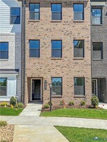 15925 Misty Blue Aly, Unit 9-09042 in Midlothian, VA - Building Photo