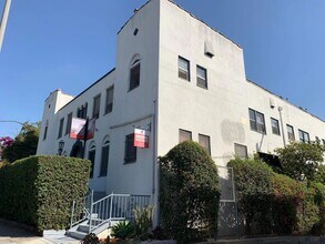 PINNACLE APEX-1316 LEMOYNE STREET in Los Angeles, CA - Building Photo - Building Photo
