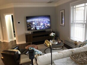 3102 West End Cir in Nashville, TN - Foto de edificio - Building Photo