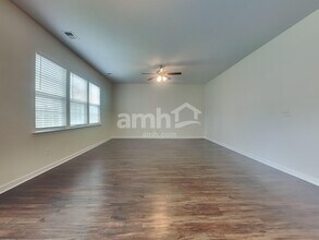 656 Silver Moss Dr in Moncks Corner, SC - Building Photo - Building Photo
