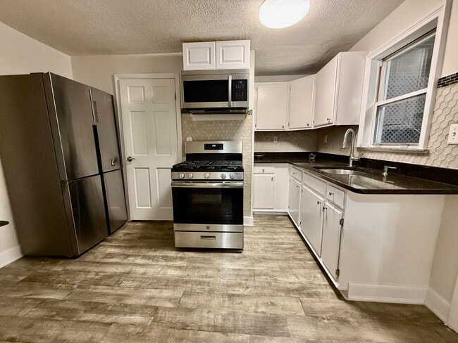 345 Lowell St, Unit 1