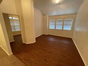 10412 Sixpence Ln in Fort Worth, TX - Building Photo - Building Photo