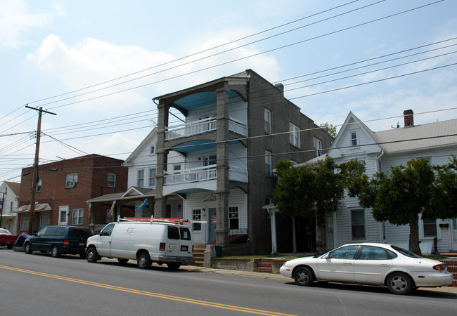 733-735 Winchester Ave in Martinsburg, WV - Building Photo - Building Photo