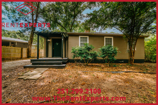 property at 5005 N Hillwood Cir