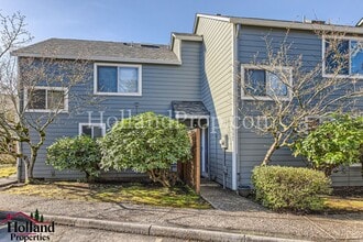 20452 SW Rosa Dr in Aloha, OR - Building Photo - Building Photo