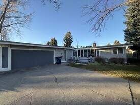 1722 Alder Dr in Great Falls, MT - Building Photo