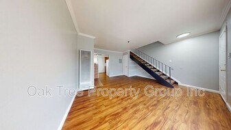 623 F St in Petaluma, CA - Building Photo