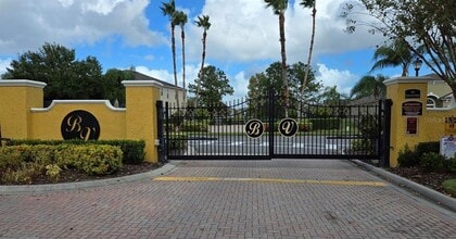 15210 Montesino Dr in Orlando, FL - Building Photo - Building Photo