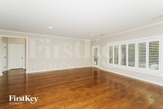 455 Lake Chelsea Way in Chelsea, AL - Building Photo - Building Photo