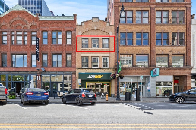 63 E Gay St, Unit 63 and a half