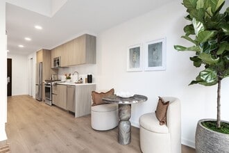 Zephyr at Wardman Park in Washington, DC - Foto de edificio - Building Photo