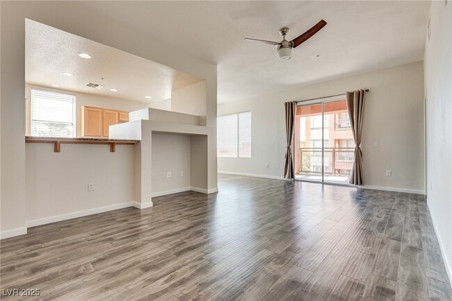 property at 35 E Agate Ave