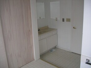 6244 25th Ave NE in Seattle, WA - Foto de edificio - Building Photo