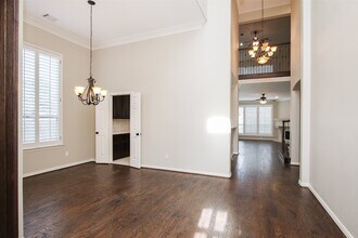 35 Winhall Pl in Magnolia, TX - Building Photo - Building Photo