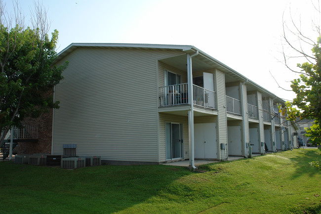 1715 W Highway 98 in Mary Esther, FL - Foto de edificio - Building Photo